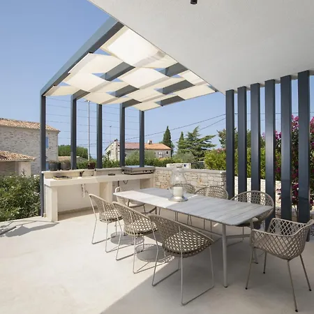 Bb Near Rovinj Villa *